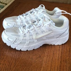 Nike P-6000 women’s shoes